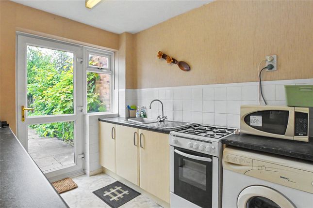 34, Park Mead, Taunton photo 4