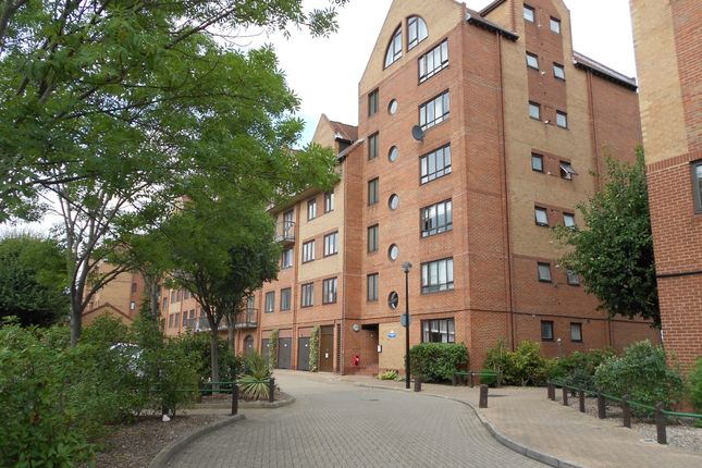 Thumbnail Flat to rent in Van Gogh Court, Docklands, London, London
