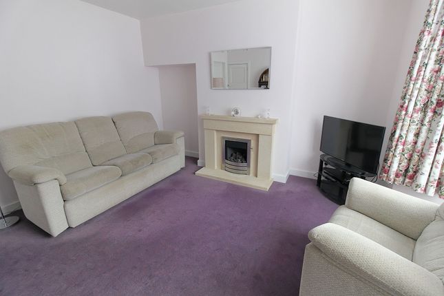 11 Montrose Road, Leicester photo 4