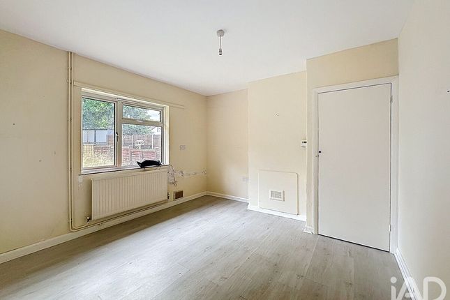 4, Vicarage Close, Bishop's Stortford photo 3