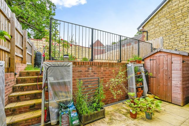 43, Clark Drive, Chippenham photo 4