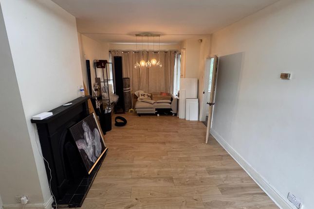 1319, Rochdale Road, Manchester photo 5