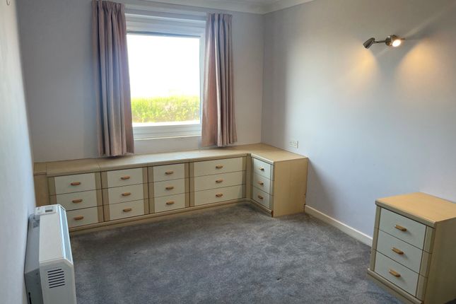 1, Marine Parade, Seaford photo 3