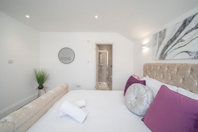 Flat to rent in St. Johns Mews, Bristol Road, Brighton