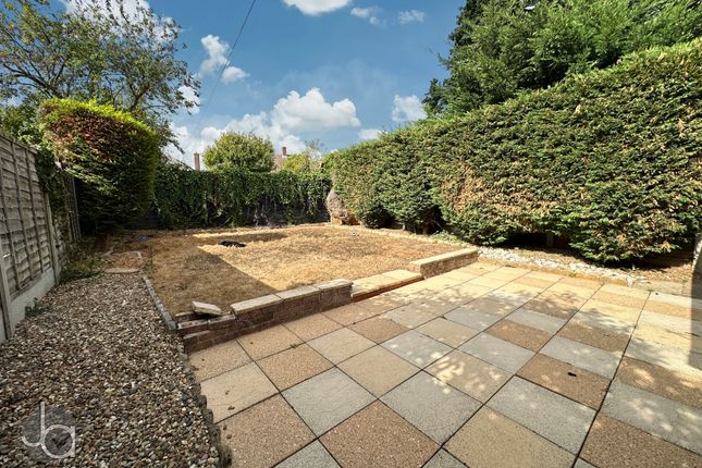 Scythe Way, Colchester photo 3