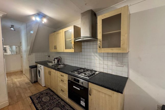 37, Leythe Road, London photo 2