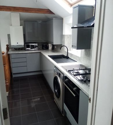 26, Forsyth Road, Newcastle Upon Tyne photo 3