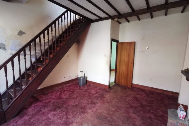 13, Grove Street, Leyland photo 3