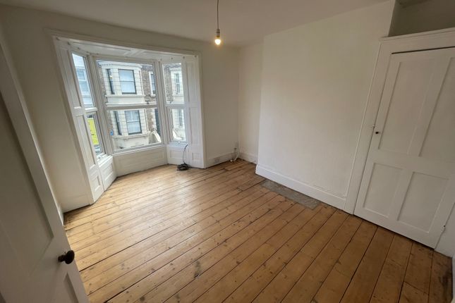 49, Margate photo 5
