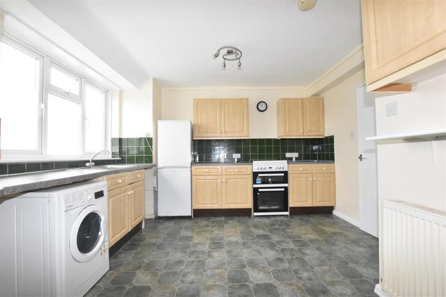 Flat for sale in Robertson Street, Hastings