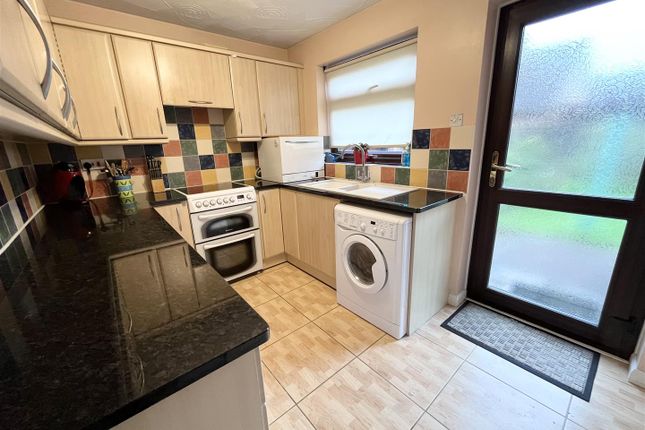 Detached bungalow for sale in Holliers Way, Croft, Leicester