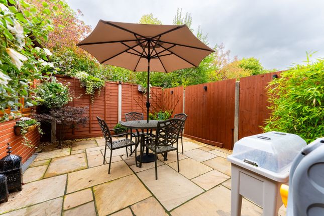 11 Ithon View, Tremont Park, Llandrindod Wells photo 3