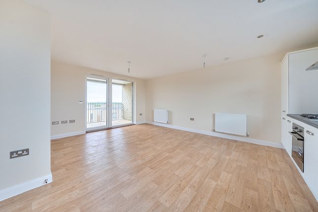 Flat 187, Osprey Drive, South Trumpington photo 4
