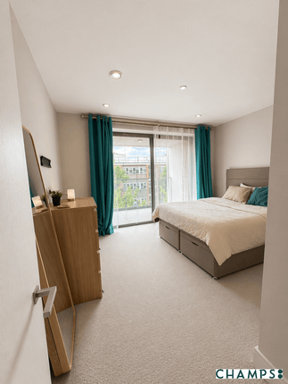 16 Crompton Street, London photo 4