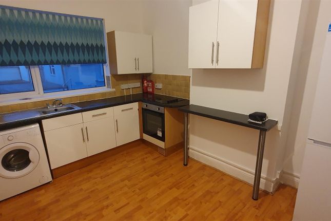 Thumbnail Flat to rent in Mundy Place, Cathays, Cardiff