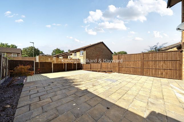 46, Foxgrove Road, Kent photo 2