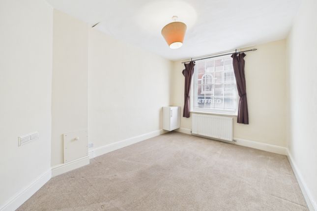 9, Tysoes Court, Tewkesbury photo 2