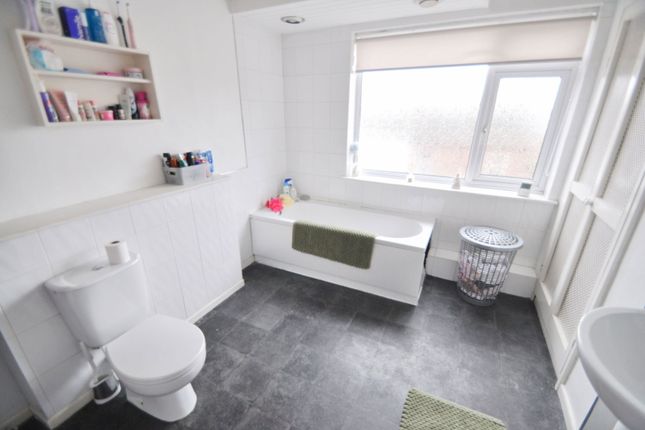 4, Westbank Avenue, New Brighton photo 4