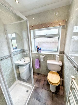 25, Bascott Road, Bournemouth photo 3