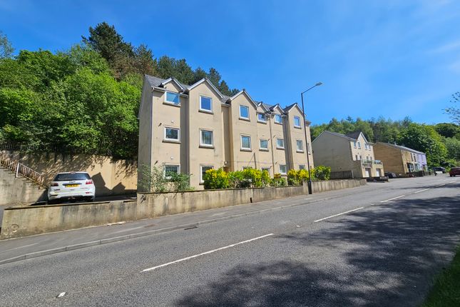 Flat to rent in Foxhole Road, Swansea