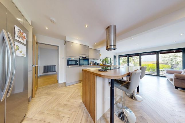 3, Conway Drive, Dorchester photo 2