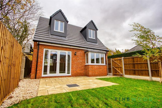 2-bed house on 183 Chesterfield Road, Chesterfield, £200,000
