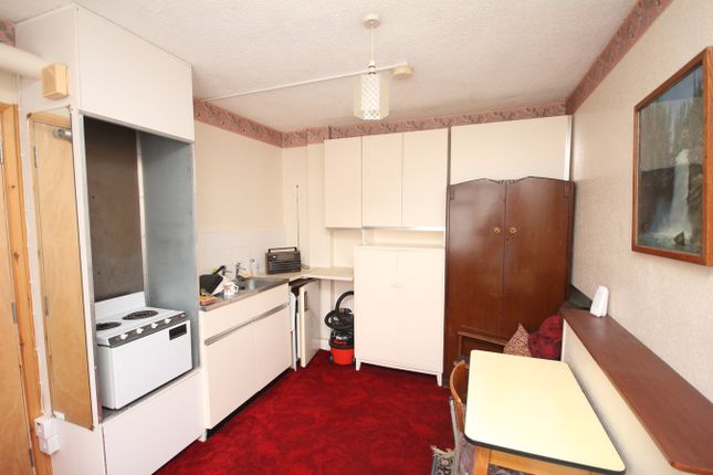 63, Mullway, Letchworth Garden City photo 2