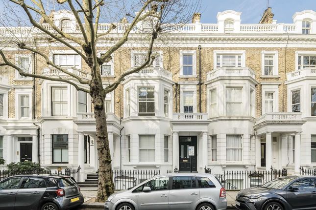 Thumbnail Flat to rent in Marloes Road, London