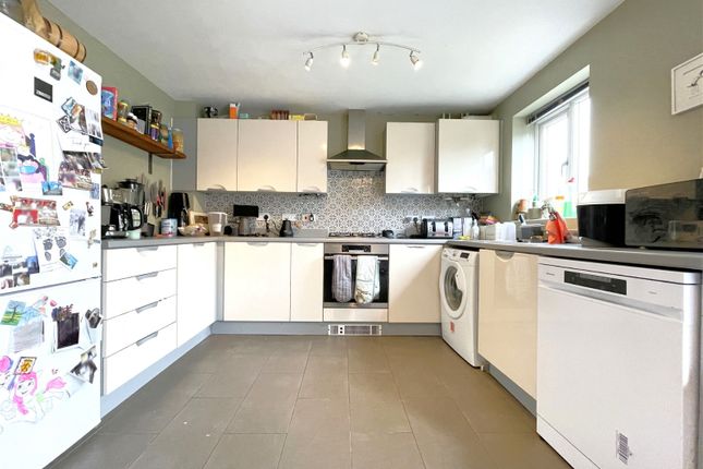 End terrace house for sale in Greenkeepers Road, Great Denham, Bedford, Bedfordshire