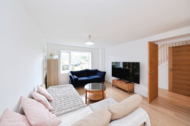 36, Vaughan Avenue, Nottingham photo 4
