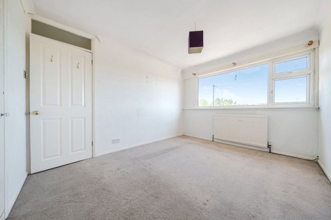 19, Greenacres Ring, Littlehampton photo 4