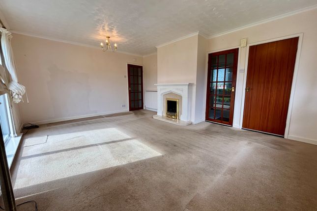 5, Thropton Crescent, Tyne and Wear photo 3