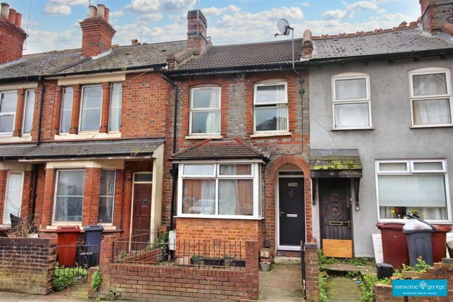 Terraced house for sale in Oxford Road, Reading