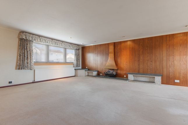 13, Lovat Avenue, Glasgow photo 2