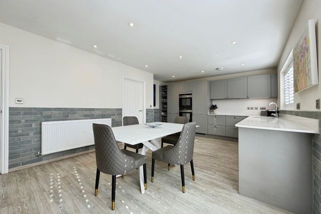 9, Fullers Way, Ashford photo 4