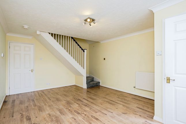 7, Primrose Close, Burgess Hill photo 3