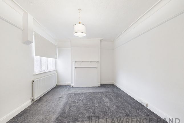 53a Victoria Road, Ruislip photo 3