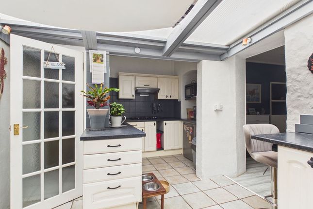 46, Dolcoath Road, Camborne photo 3
