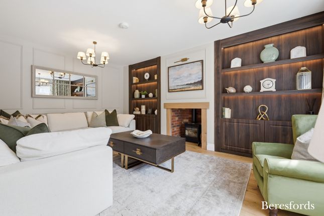 Unit 7 Vicarage Wood,, Wigley Bush Lane, Brentwood photo 2