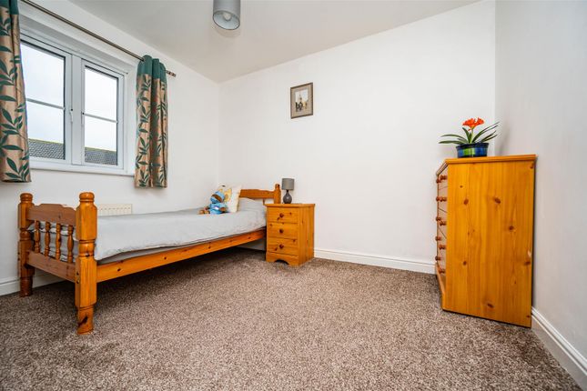 End terrace house for sale in Horsley Drive, Gorleston, Great Yarmouth