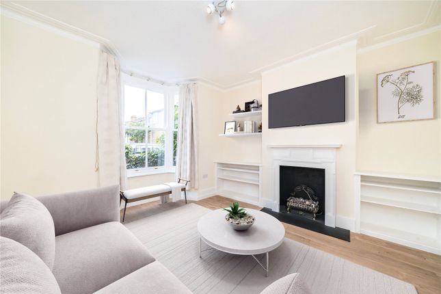 Thumbnail Terraced house to rent in Aldensley Road, London