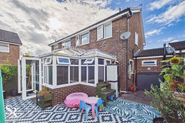 37 Links Road, High Peak photo 4