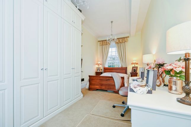 Flat for sale in High Chase Rise, Little Haywood, Stafford, Staffordshire