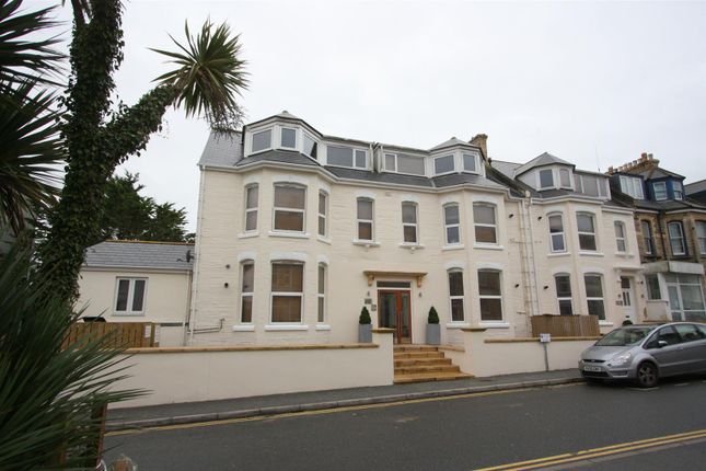 Thumbnail Flat to rent in Tolcarne Road, Newquay