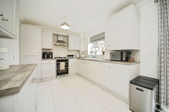 5, Skipper Close, Bury St. Edmunds photo 4