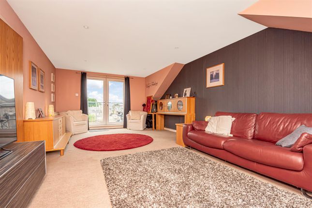 Flat for sale in 27A Bruce Street, Dunfermline