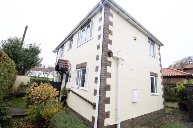 3 Bedroom houses for sale in Burton Fleming - Zoopla