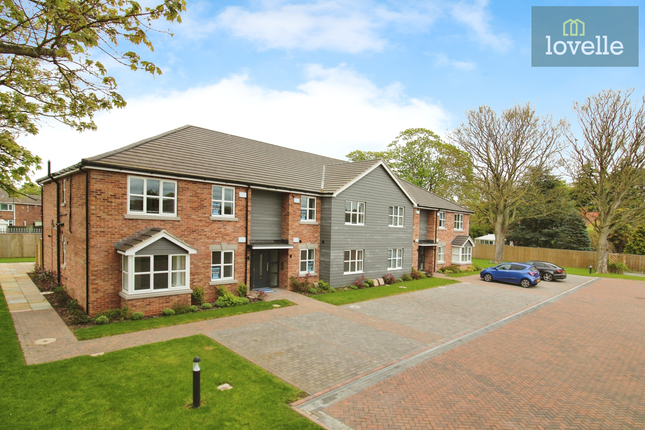 Flat for sale in Royal Gardens, Waltham Road, Scartho, Grimsby