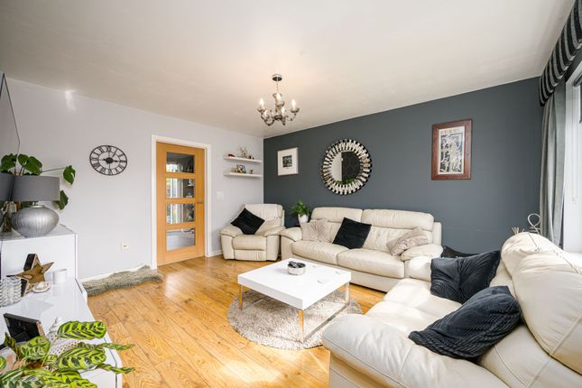 12, Provost Milne Gardens, Arbroath, DD11 photo 2
