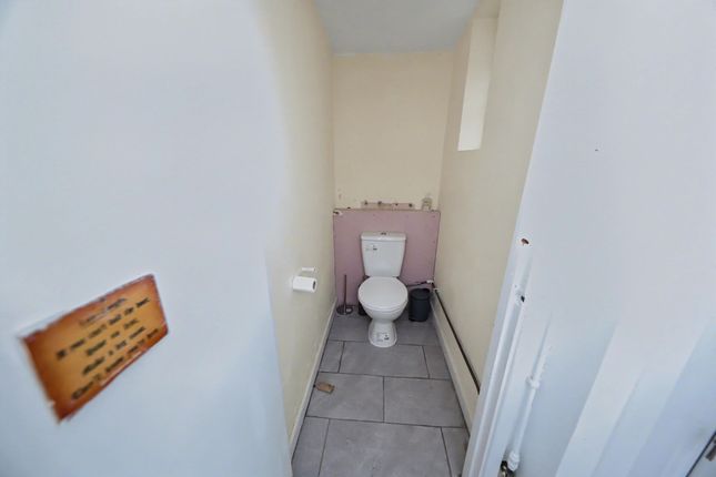 105 Dunraven Street, Tonypandy photo 5